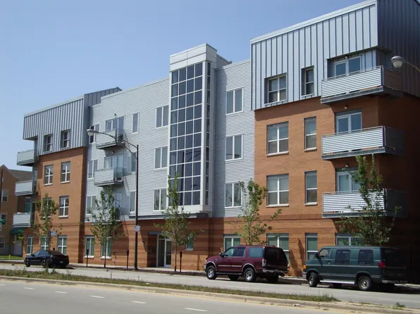 3522 S State St, Chicago, IL 60616