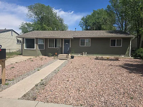 57 Goret Dr Photo 1