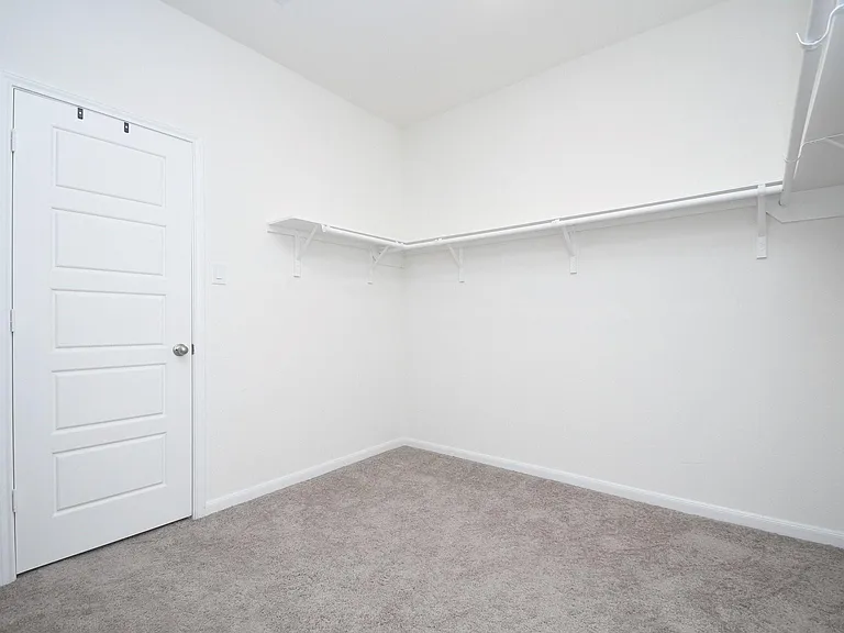 3043 Kastania Ln — Photo 15