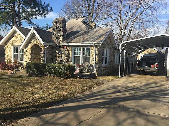5th image of 709 N Choctaw Ave