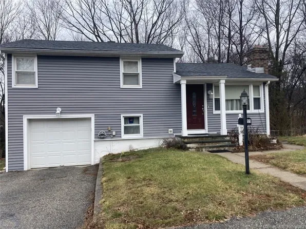 11 Shadee Lane, Waterbury, CT 06706