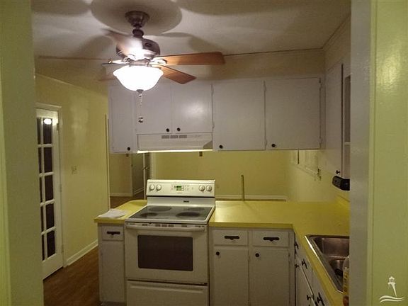 4th image of 155 Pineland Woods Dr. Drive