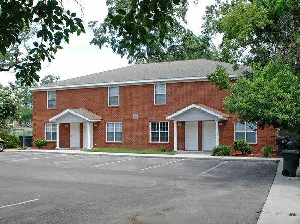 Ashburn Hills Townhomes
