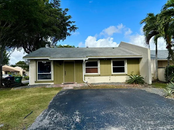 12561 SW 119th Ter, Miami, FL 33186
