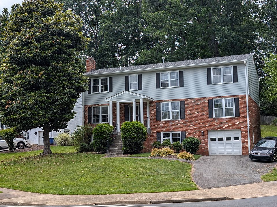 1st image of 510 Ayr Hill Ave NE