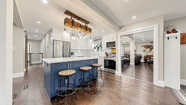 29 Bronte Cres #UPPER — Photo 7
