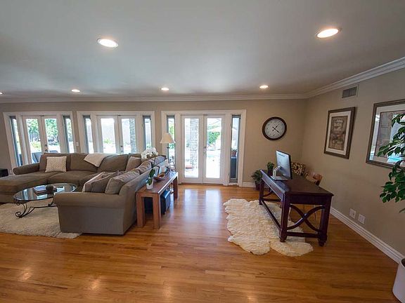 5th image of 12862 Eveningside Dr