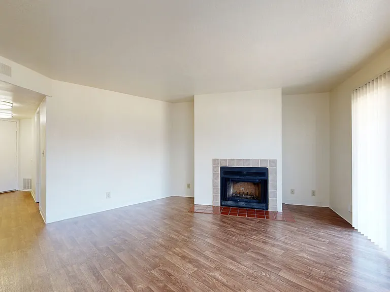 Pointe at Harden Ranch — Photo 58