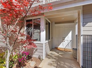 5620 Edgebrook Pl, Thousand Oaks, CA 91362