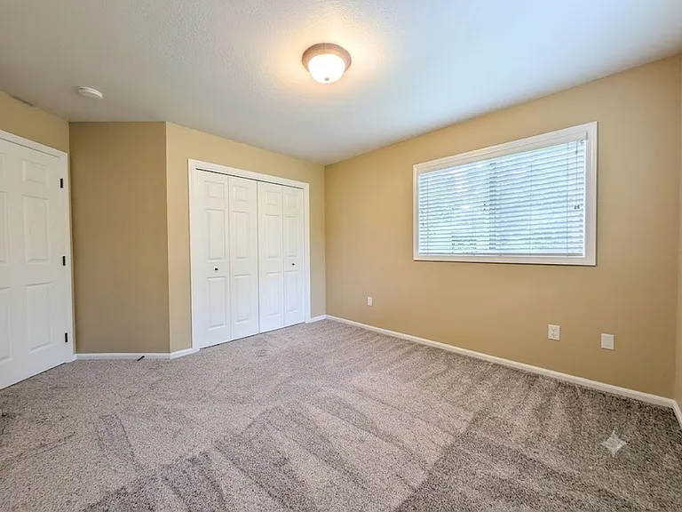17147 Warren Ct — Photo 24