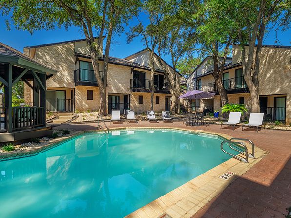 6300 Rue Marielyne St APT 703