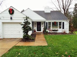120 S Hilands Dr, Upper St Clair, PA