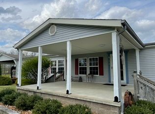 759 Brown Rd, Paris, TN 38242