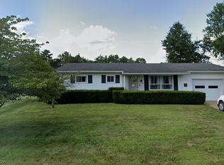 1141 Military Rd, Zanesville, OH 43701