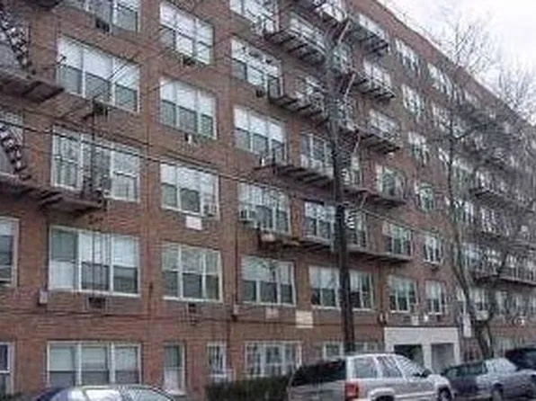 2555 East 12th Street image 1 of 1