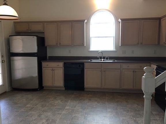 lots of countertop and cabinets