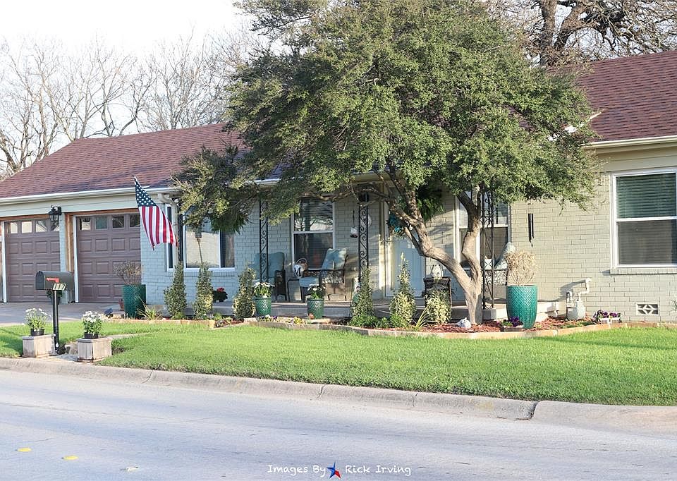 1st image of 117 Eureka St