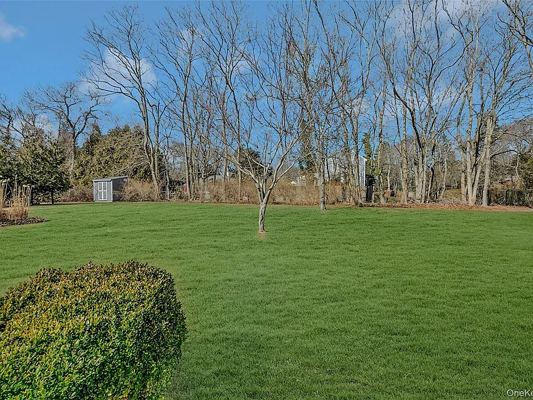 635 Strohson Rd — Photo 28