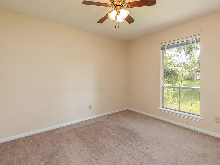 2623 Longleaf Pines Dr — Photo 23
