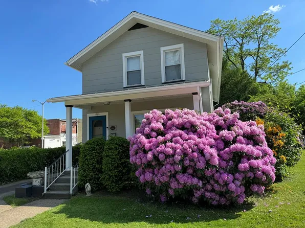1323 Elk St, Franklin, PA 16323