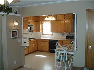 2nd image of 7424 S 72nd Ave