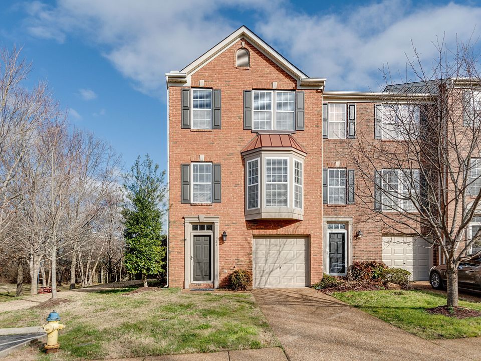 1st image of 724 Huffine Manor Cir