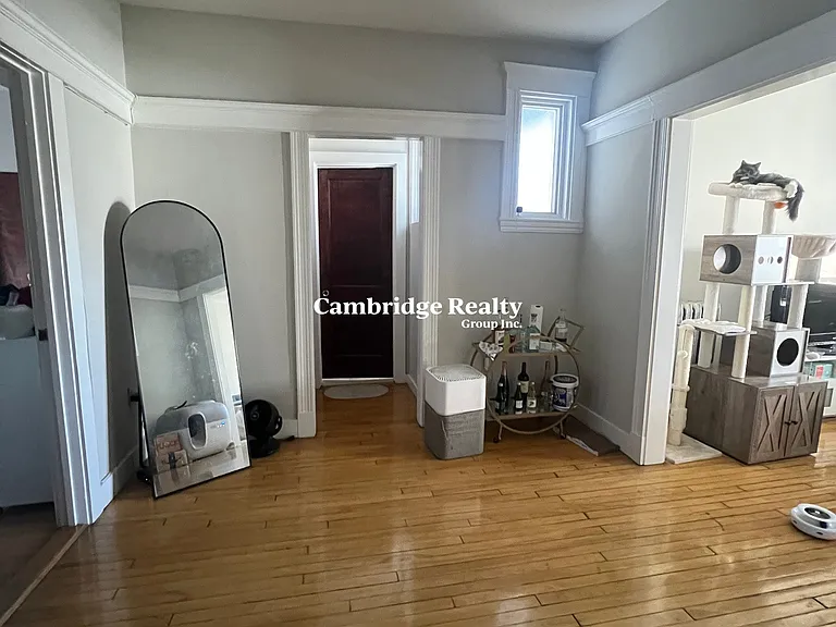 33 Highgate St #7T — Photo 10