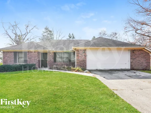 873 E Cragmont Dr, Indianapolis, IN 46227