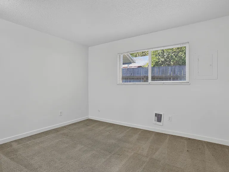 2523 NW Savier St — Photo 14
