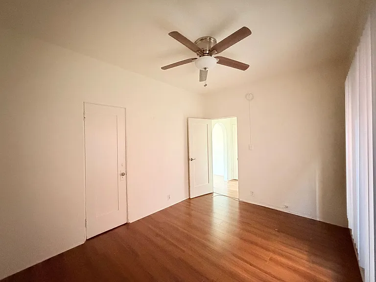 230 N Reno St — Photo 10