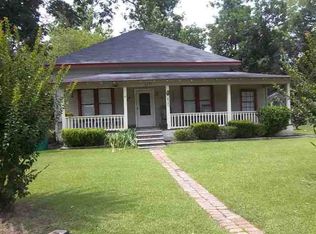 420 W Hooks St, Sour Lake, TX 77659