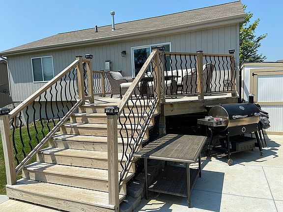 4th image of 11305 S 212th St
