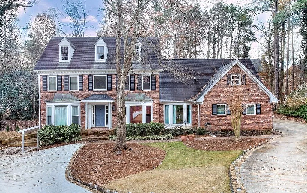 5 bed, 6.0 bath, 4247 sqft, $3,800 — Photo 1