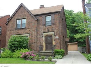 3658 Woodridge Rd, Cleveland Heights, OH 44121