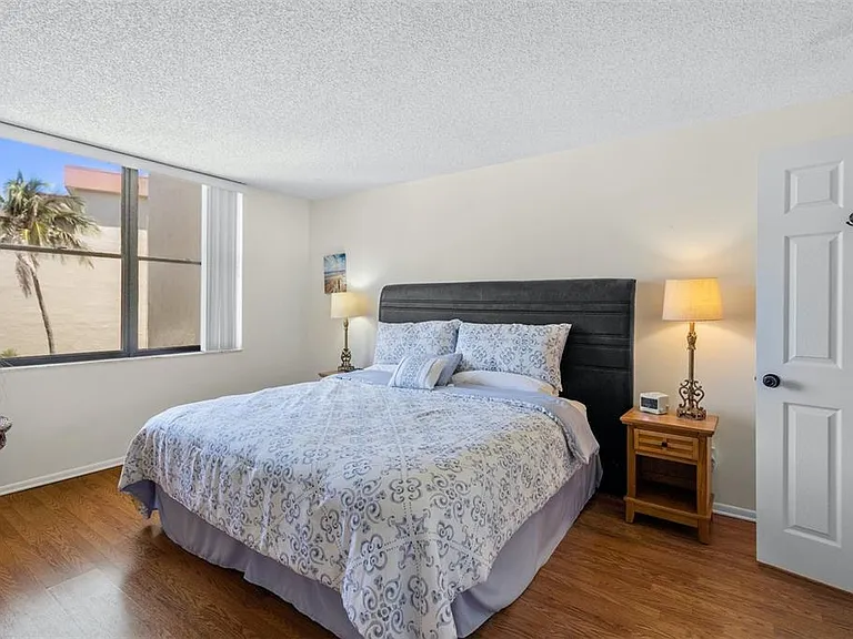 8770 Midnight Pass Rd #302B — Photo 15