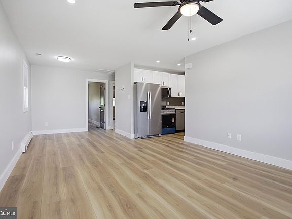 5th image of 63 Aston Ct