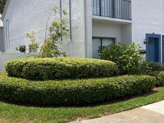 2nd image of 8800 Bardmoor Blvd APT 6