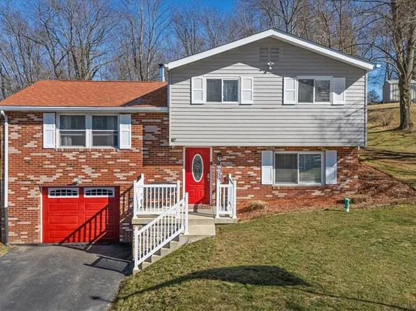 271 Foster Rd, New Brighton, PA 15066
