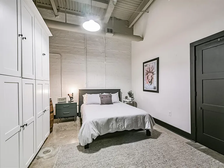 705 Main St #321 — Photo 8