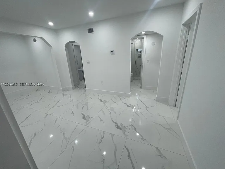 2103 SW 60th Ave #2 — Photo 6