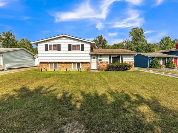 5903 Lehman Dr, Bedford Heights, OH 44146