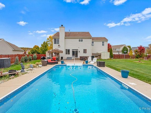 4th image of 6707 Glenmoor Ct
