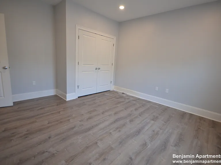 120 Kenrick St #8 — Photo 21