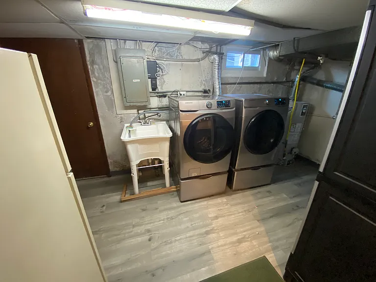 1155 Taylor Dr — Photo 38