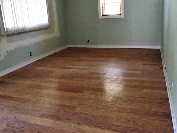 5th image of 3318 Euclid Ave