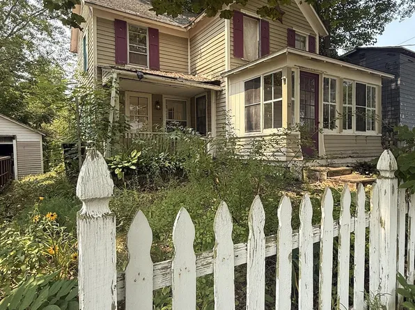 12 S Second Avenue, Broadalbin, NY 12025