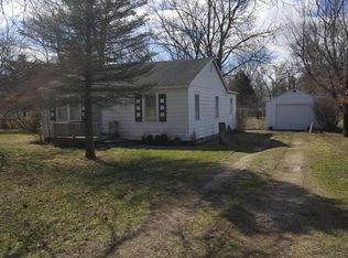 208 Green Gable Rd, Niles, MI 49120