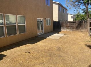 1276 Daylight Dr, Merced, CA 95348