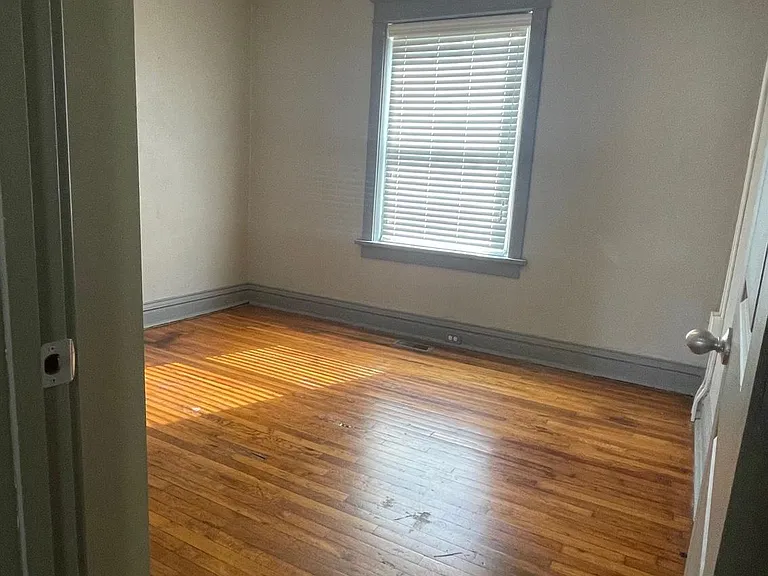 4340 McRee Ave #1W — Photo 12