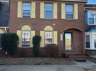 1041 Tottenham Ln, Virginia Beach, VA 23454